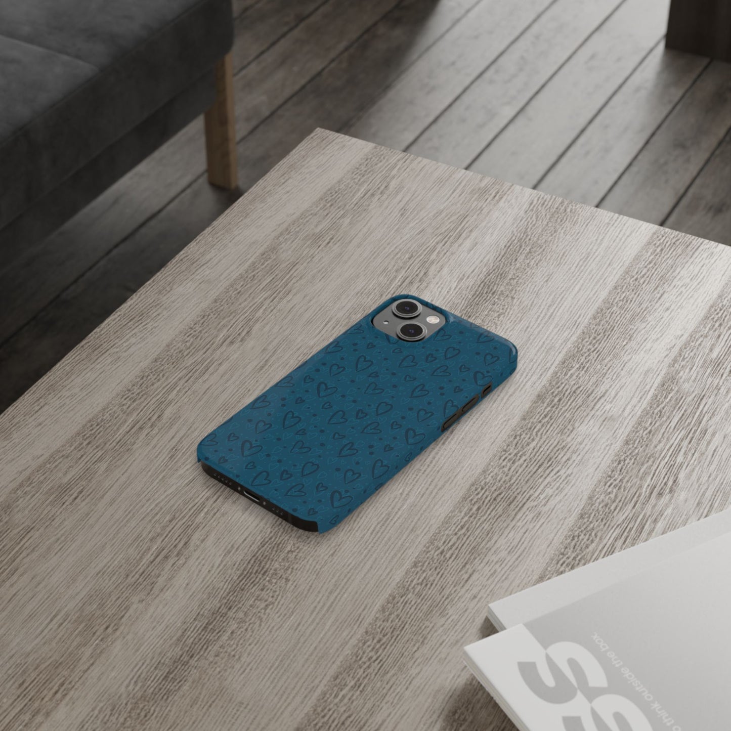 Heart Patterns Slim Phone Case - Stylish and Protective Mobile Cover