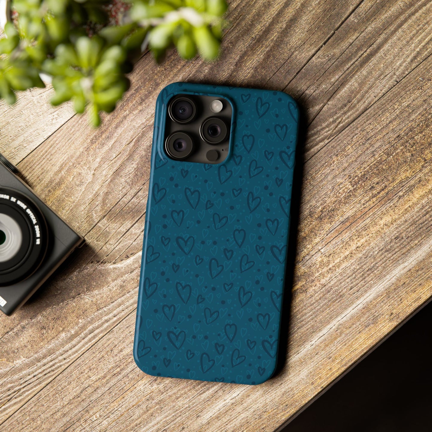 Heart Patterns Slim Phone Case - Stylish and Protective Mobile Cover