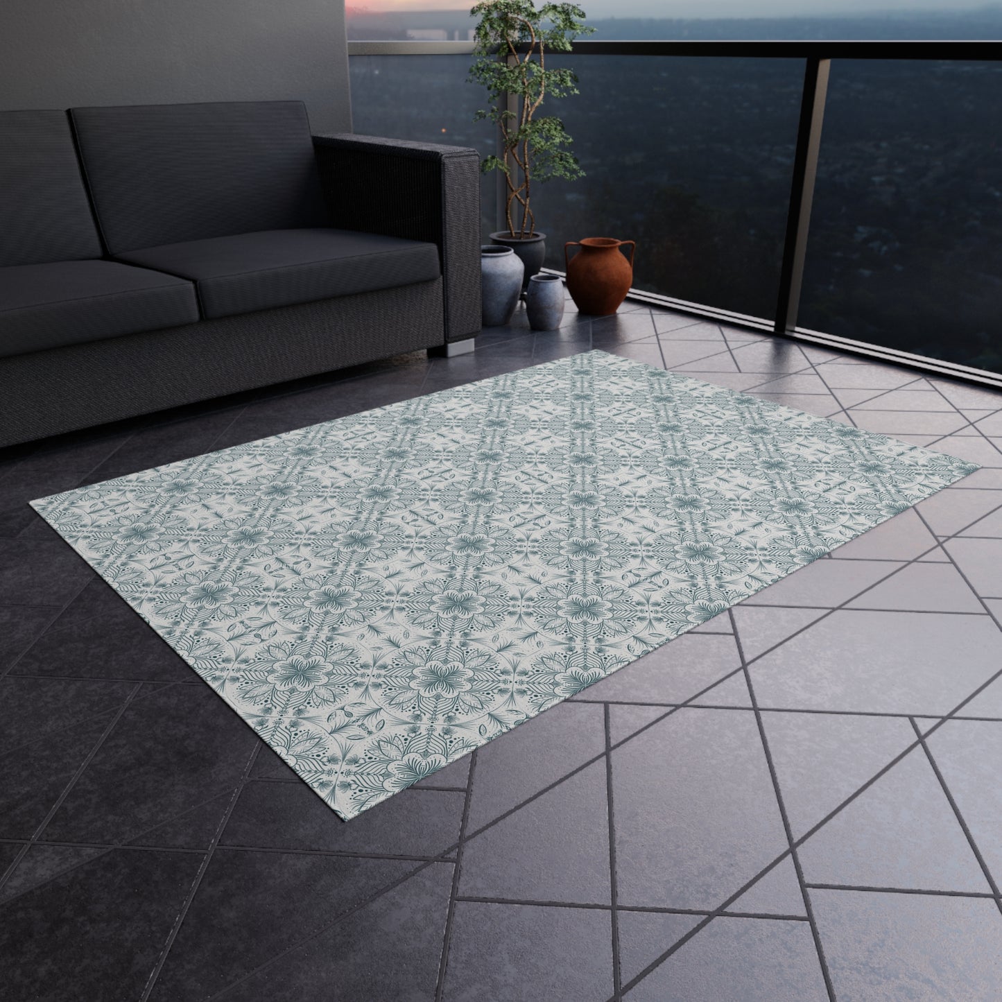 Elegant Outdoor Rug - Floral Pattern for Patio & Garden Decor