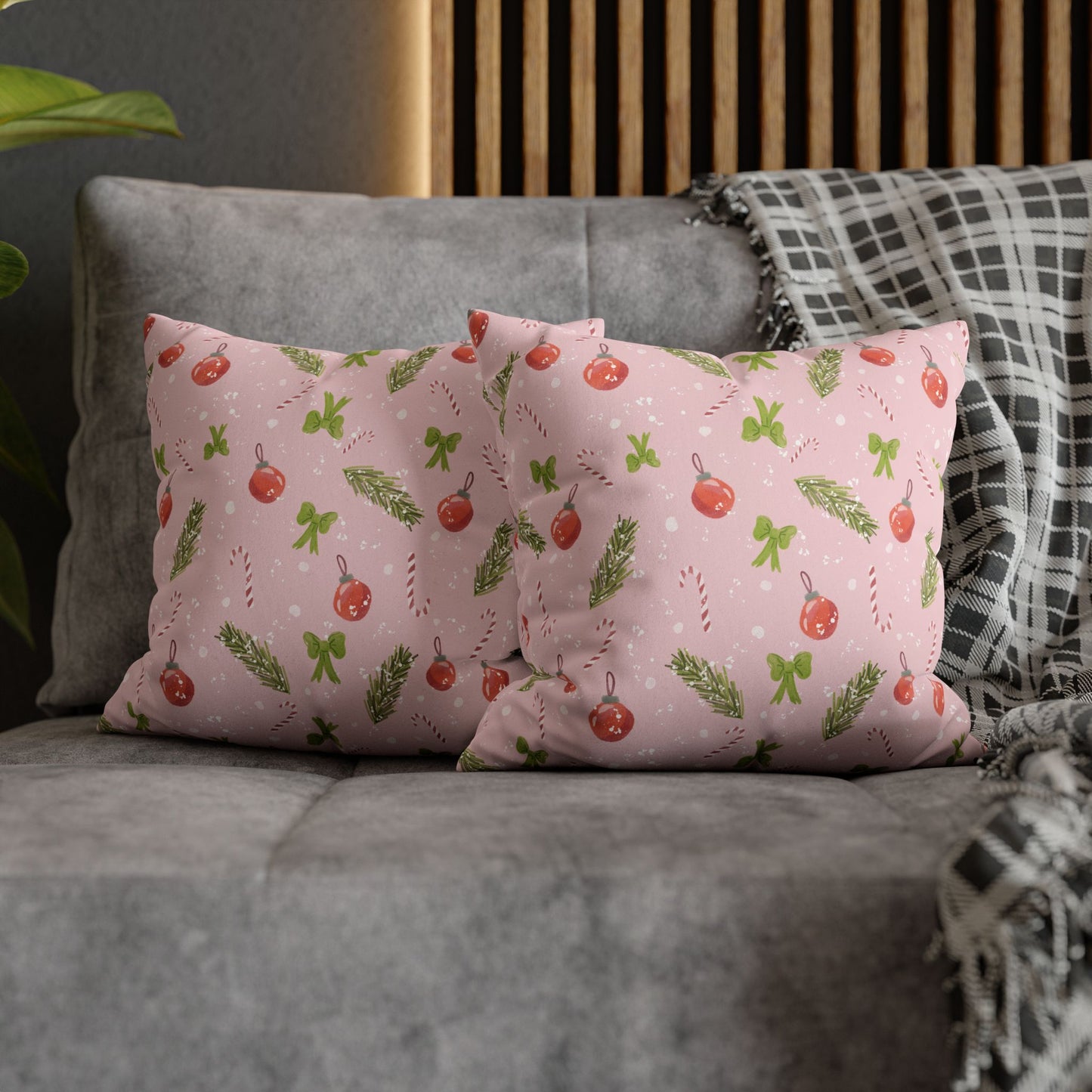Pillowcase Watercolor Christmas Trim Pattern - Pink