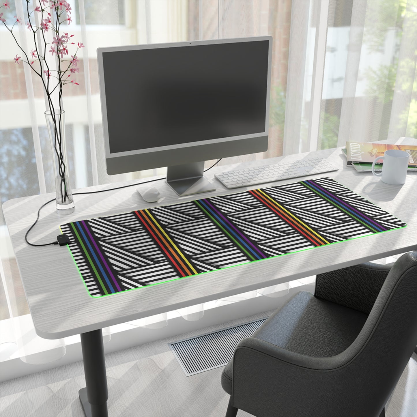 LED Gaming Mouse Pad - Colorful Geometric Design for Gamers