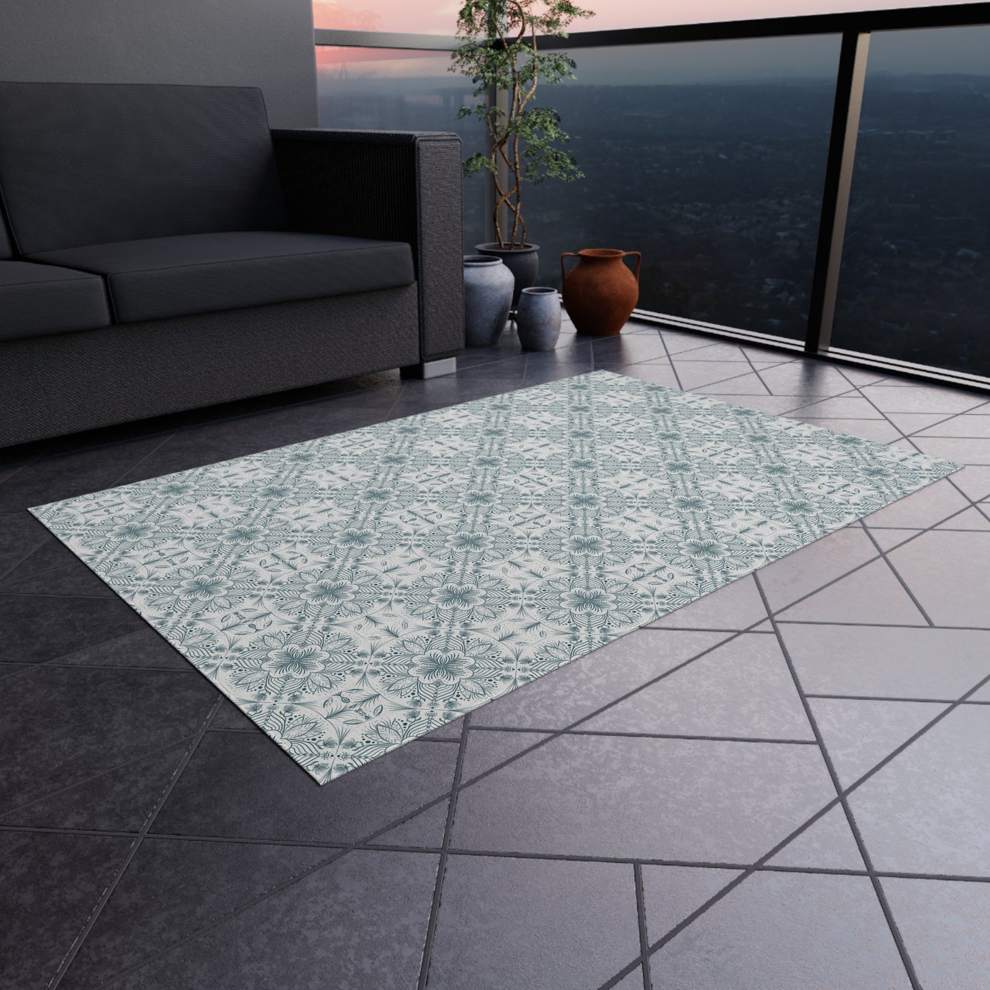 Elegant Outdoor Rug - Floral Pattern for Patio & Garden Decor