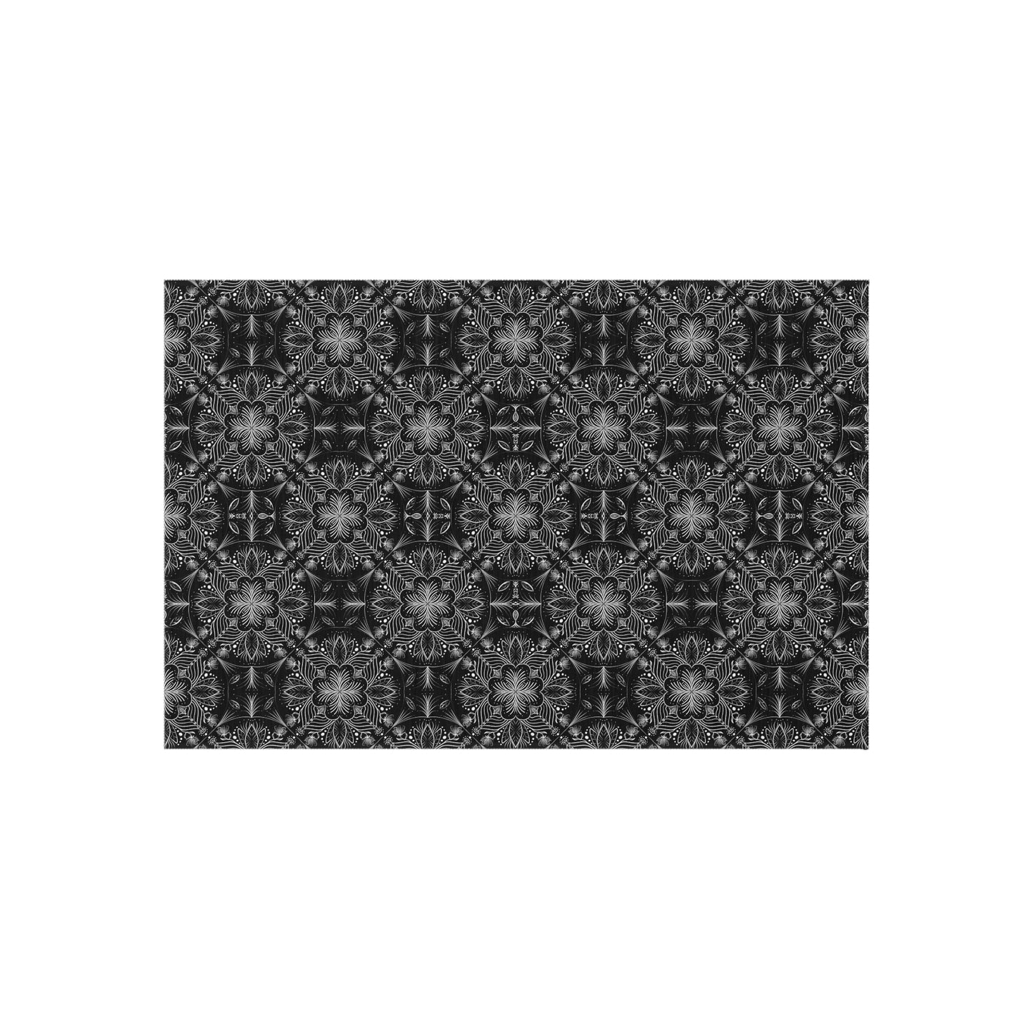 Elegant Outdoor Rug - Floral Pattern for Patio & Garden Decor