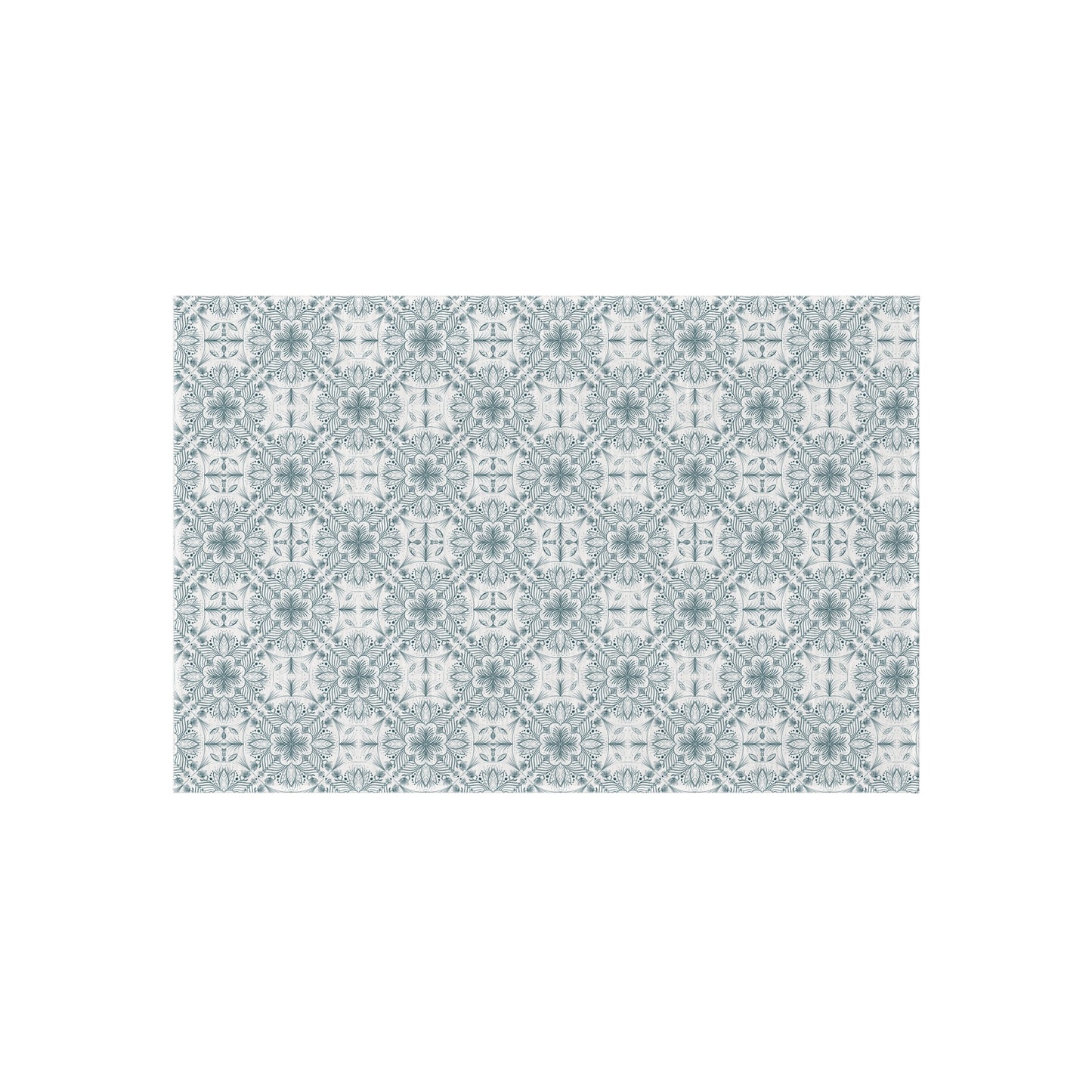 Elegant Outdoor Rug - Floral Pattern for Patio & Garden Decor