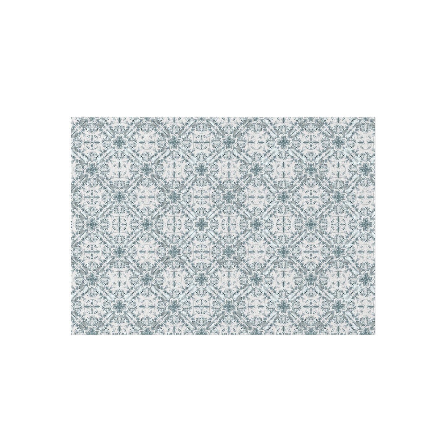 Elegant Outdoor Rug - Floral Pattern for Patio & Garden Decor