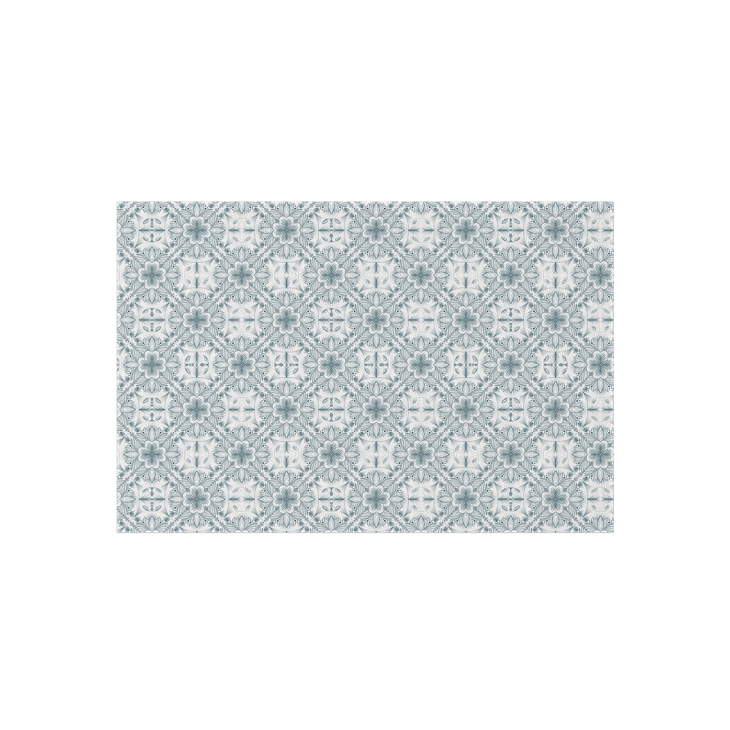 Elegant Outdoor Rug - Floral Pattern for Patio & Garden Decor