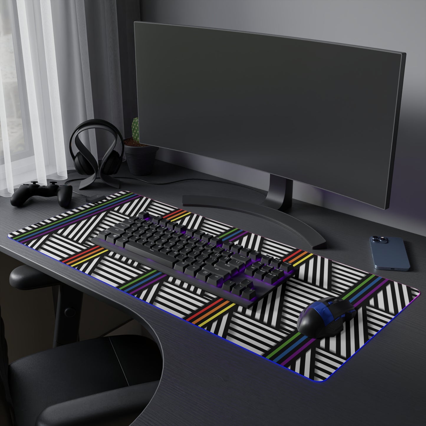 LED Gaming Mouse Pad - Colorful Geometric Design for Gamers